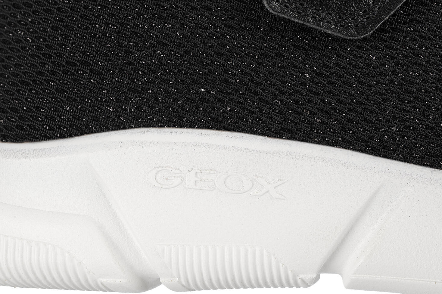 Buty dziecięce sportowe sneakersy na rzep błyszczące respira GEOX ARIL 6/7