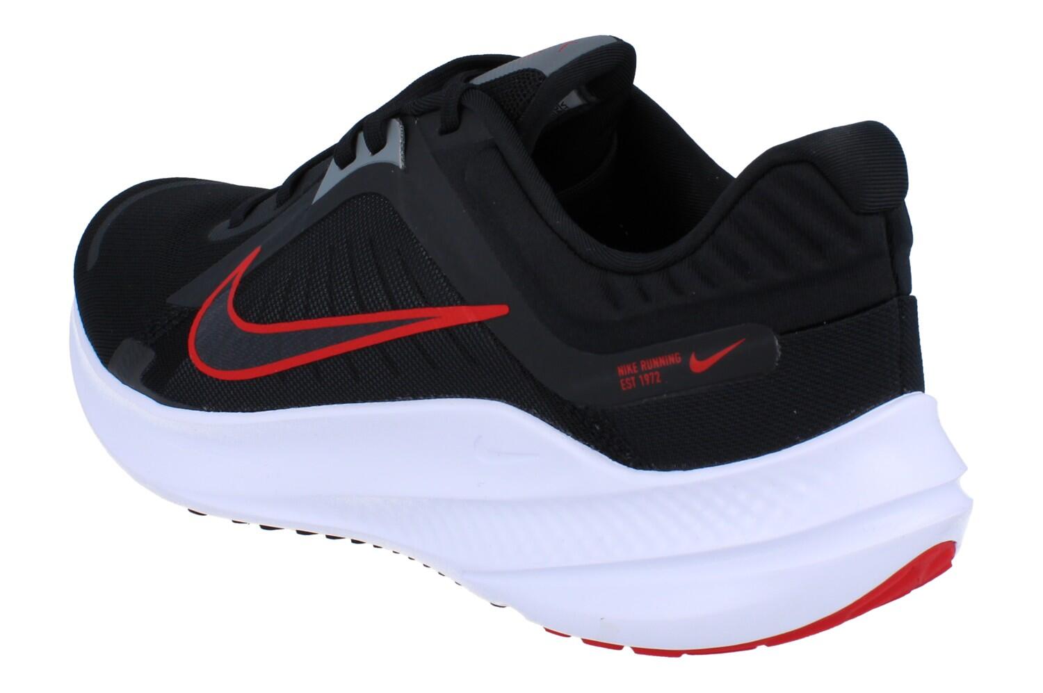 Nike Quest 5 Mens Running Trainers 2/6
