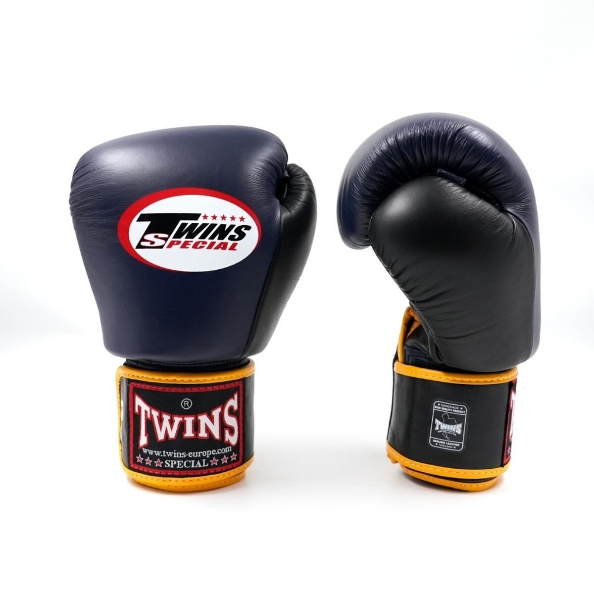 Guantes de boxeo tailandés Twins Special BGVL 3-3T 2/3