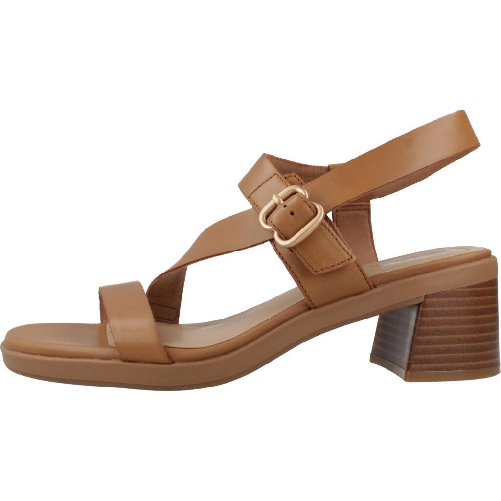 Sandały CLARKS 26186895C Brązowy 2/5