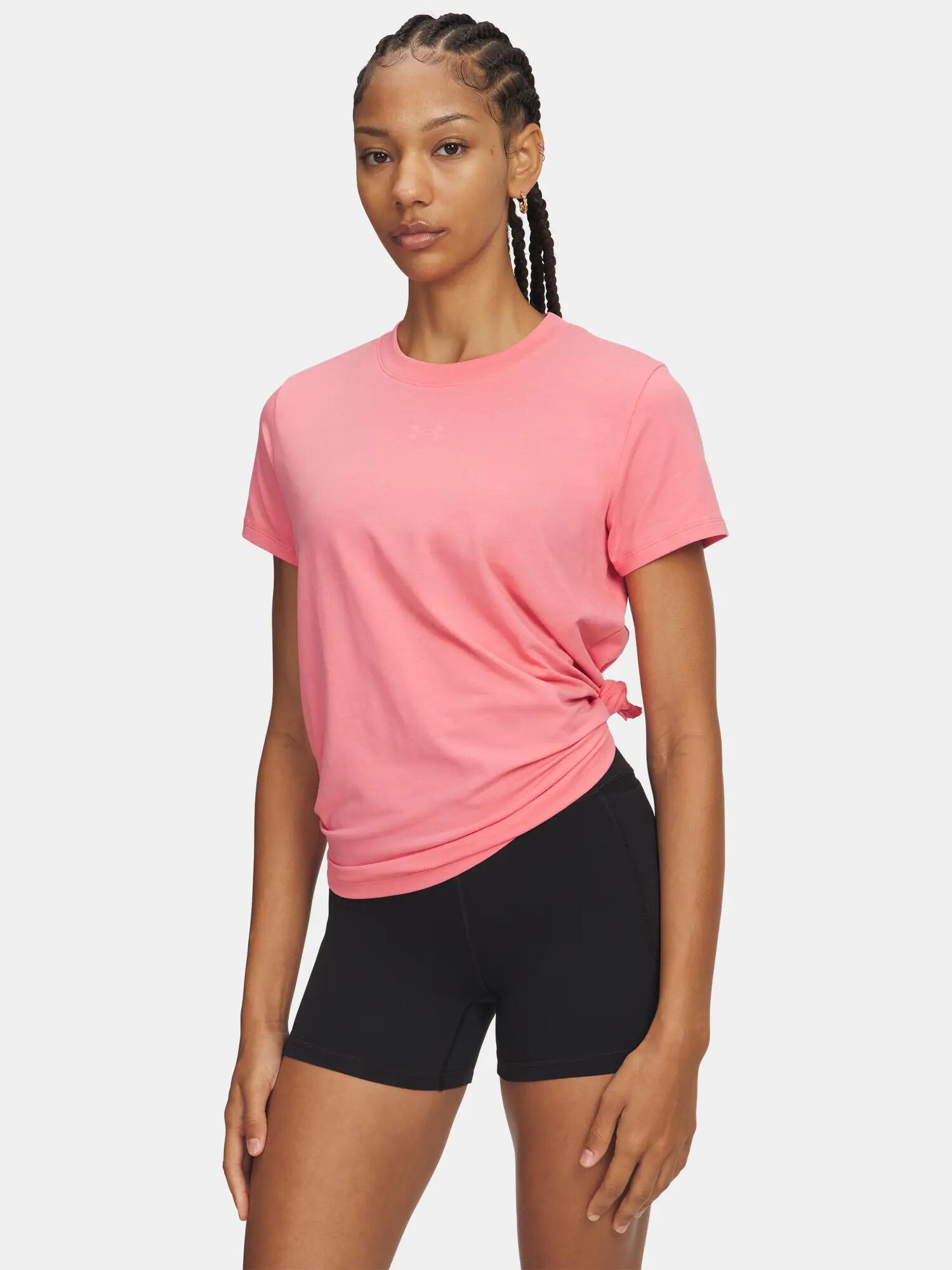 UNDER ARMOUR picture