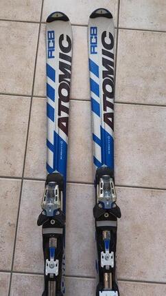 Entre Particuliers - Skis atomiques 150 cm