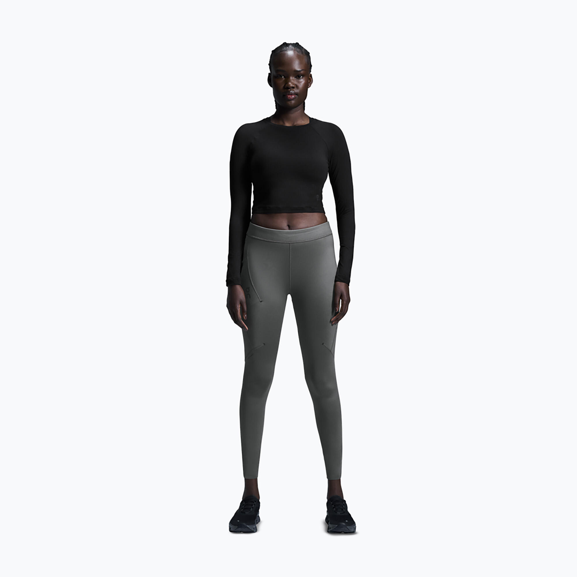 Maglia a maniche lunghe da allenamento donna On Running Studio Long-T Crop nera 2/7