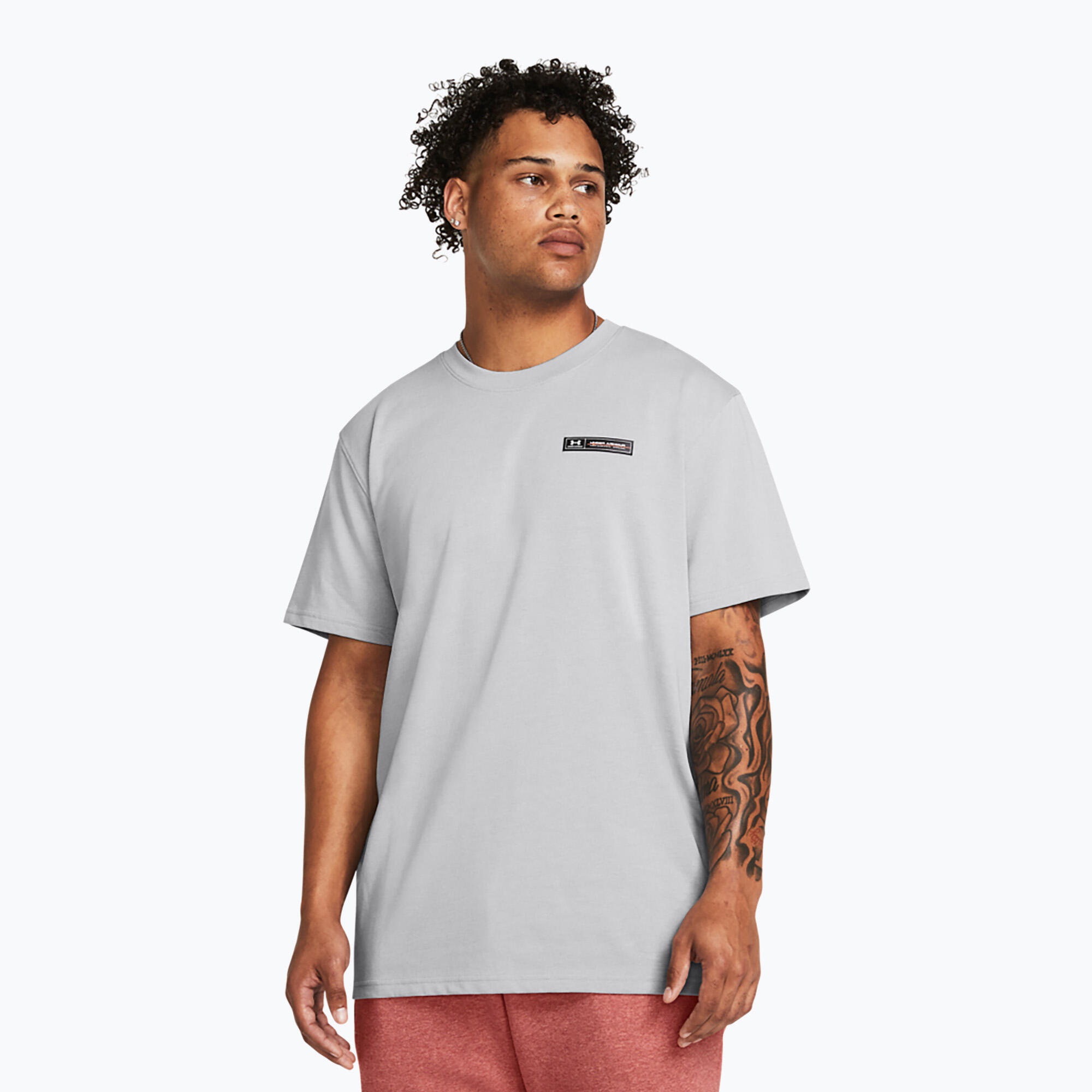 UNDER ARMOUR picture