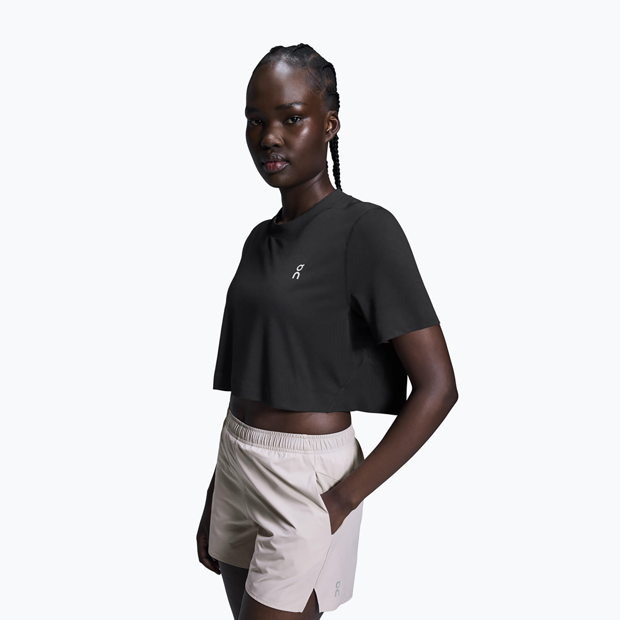 Camiseta de entrenamiento para mujer On Train-T Crop negra 4/7