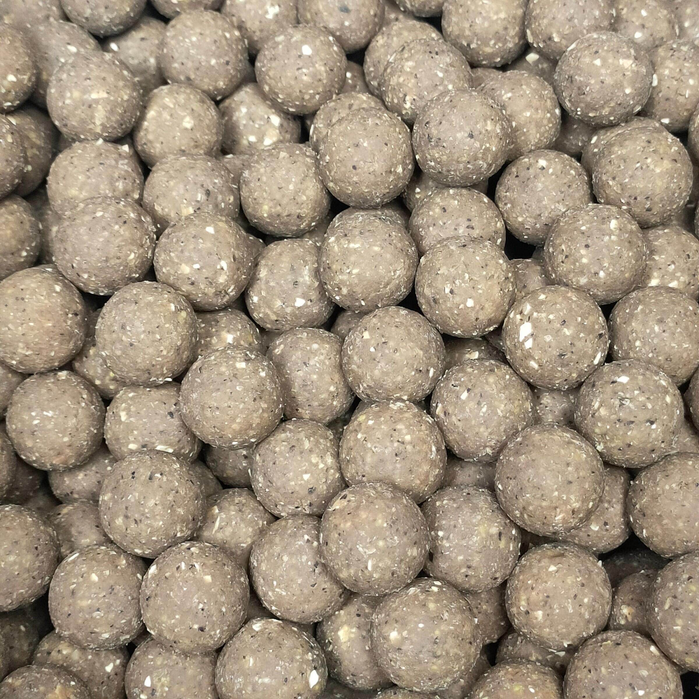 Kulki zanętowe 16mm Warmuz Baits Wiadro 3kg GAME OVER SZPROT 3/4