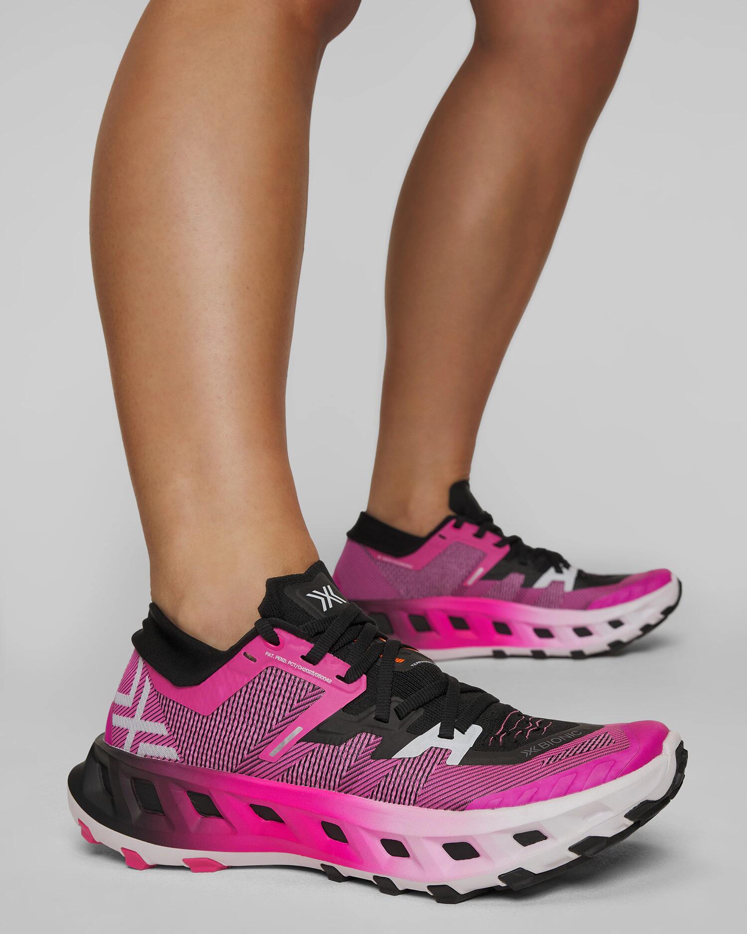 Buty biegowe trailowe unisex X-Bionic Terraskin X02 różowo-czarne 7/7