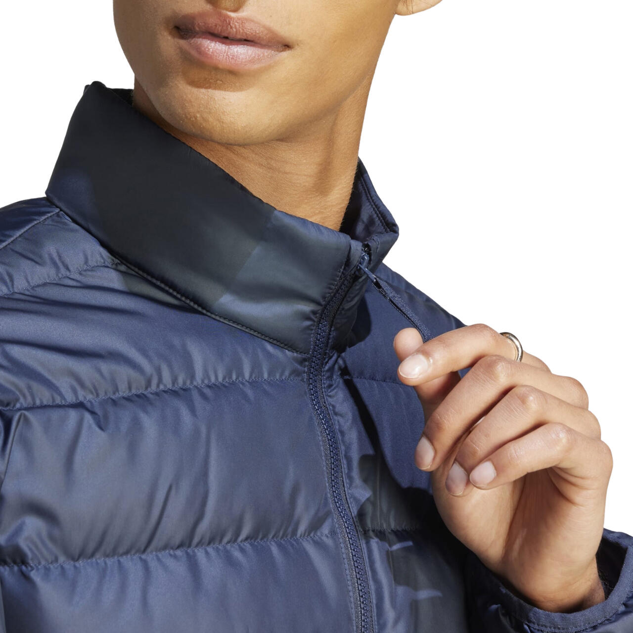 Chaqueta acolchada adidas Essentials Lite azul marino 4/5