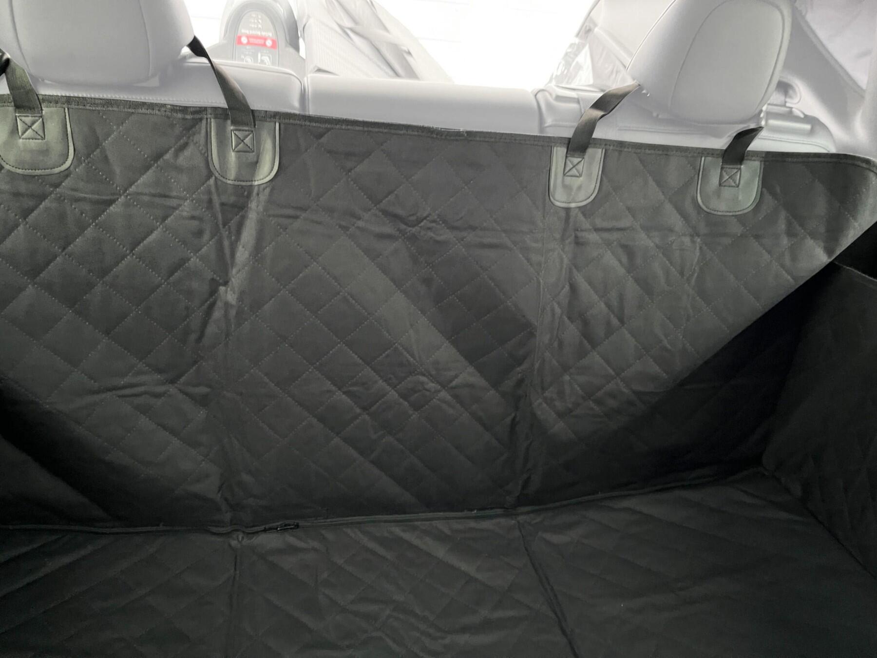 Ochranná deka do auta pod psa CAR BRUNO 2/7