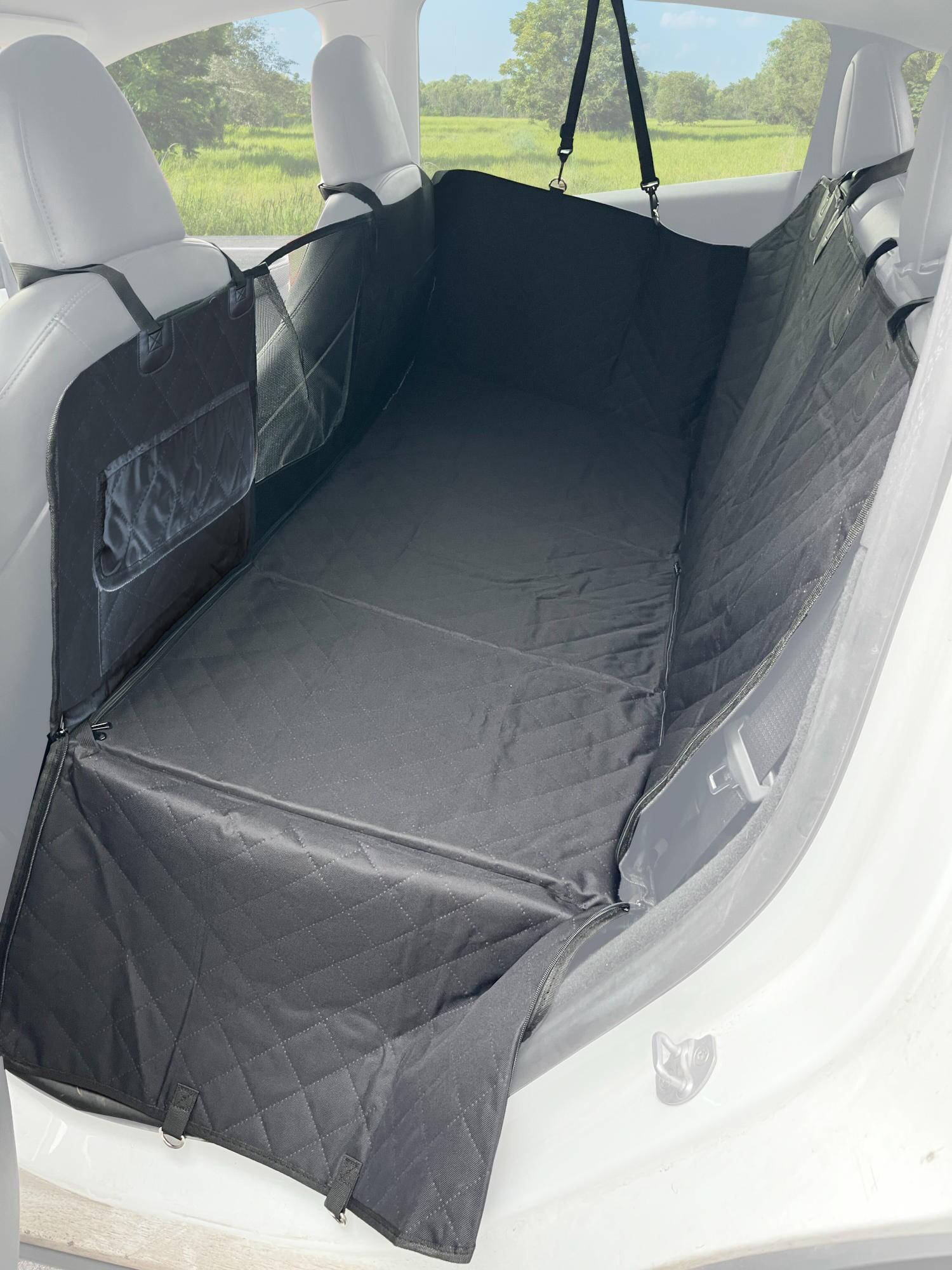 Ochranná deka do auta pod psa CAR BRUNO 4/7