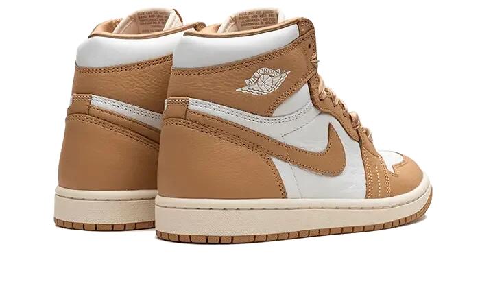 Jordan 1 Retro High OG Praline (Damen) 3/4
