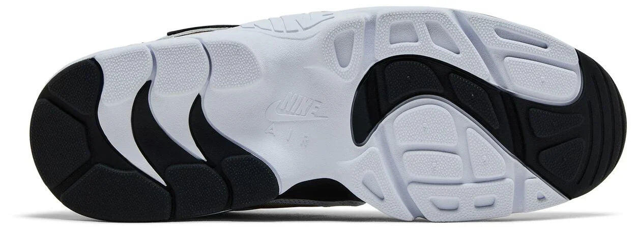 Nike Air Diamond Turf Proto '92 Atlanta Falcons 3/5