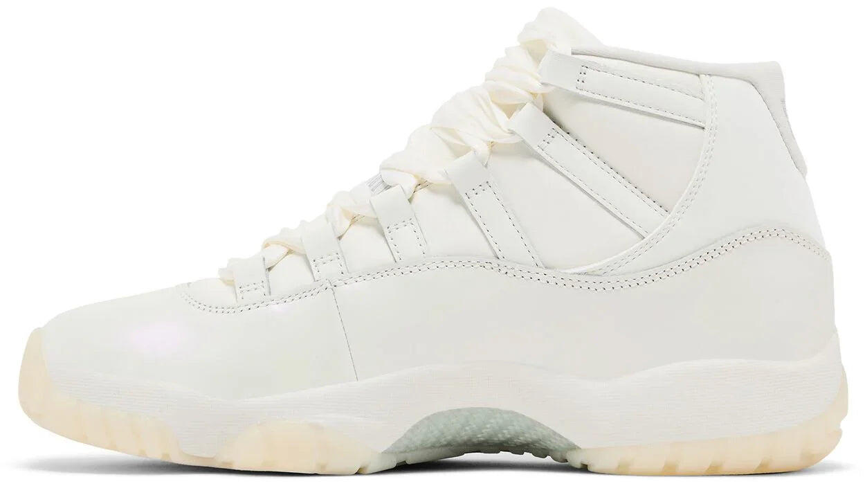 Air Jordan 11 Retro Grand Finale Womens 2/5