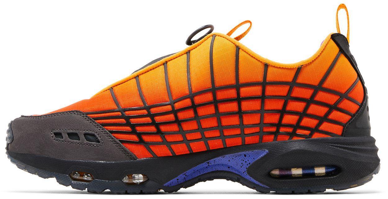 Nike x Kids Of Immigrants Air Max SNDR 2/5