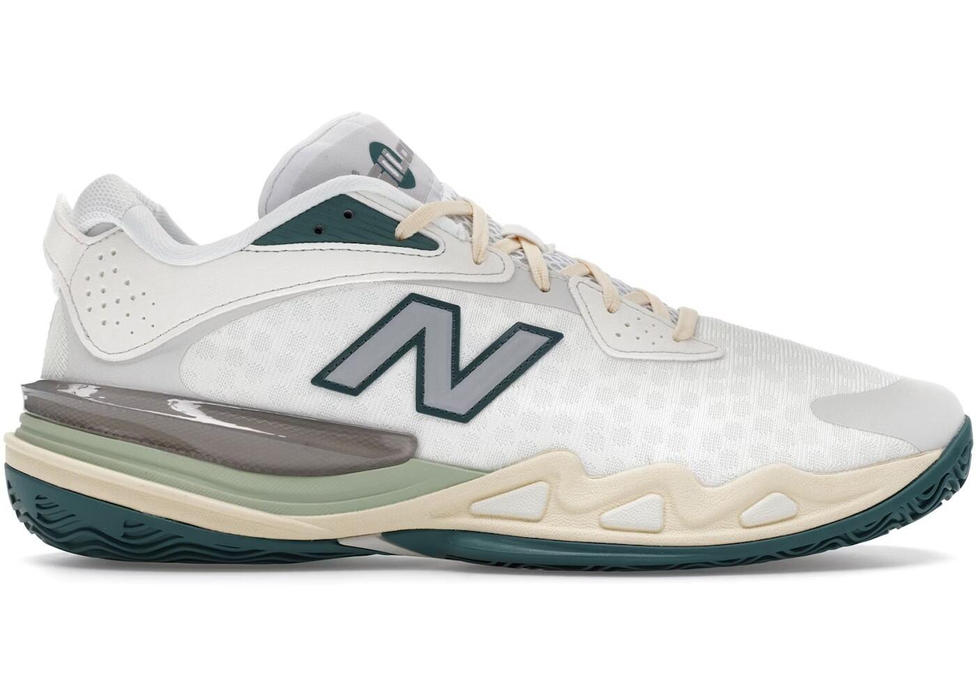 NEW BALANCE picture