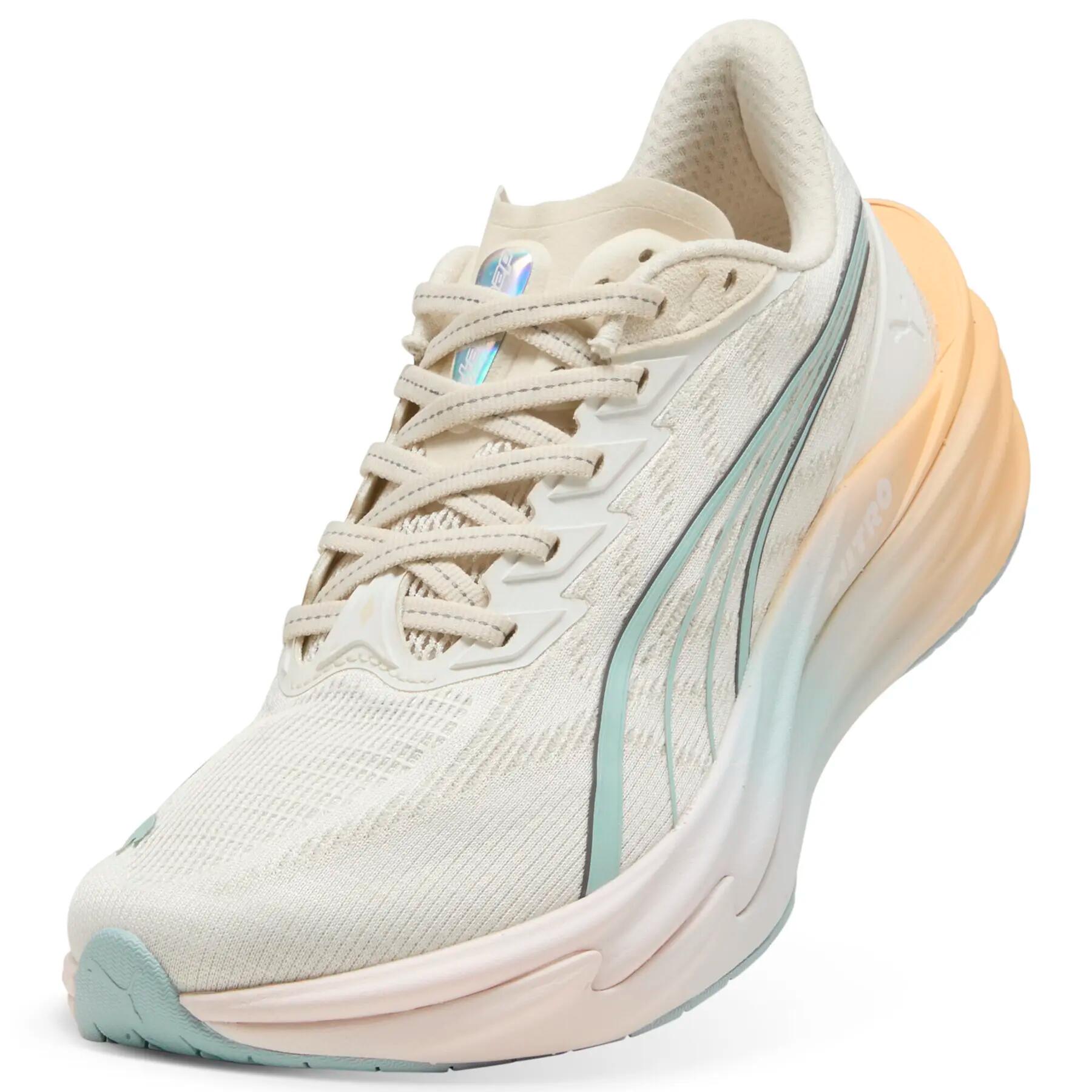 Scarpe running da donna Puma Deviate Nitro 4 RC 4/6
