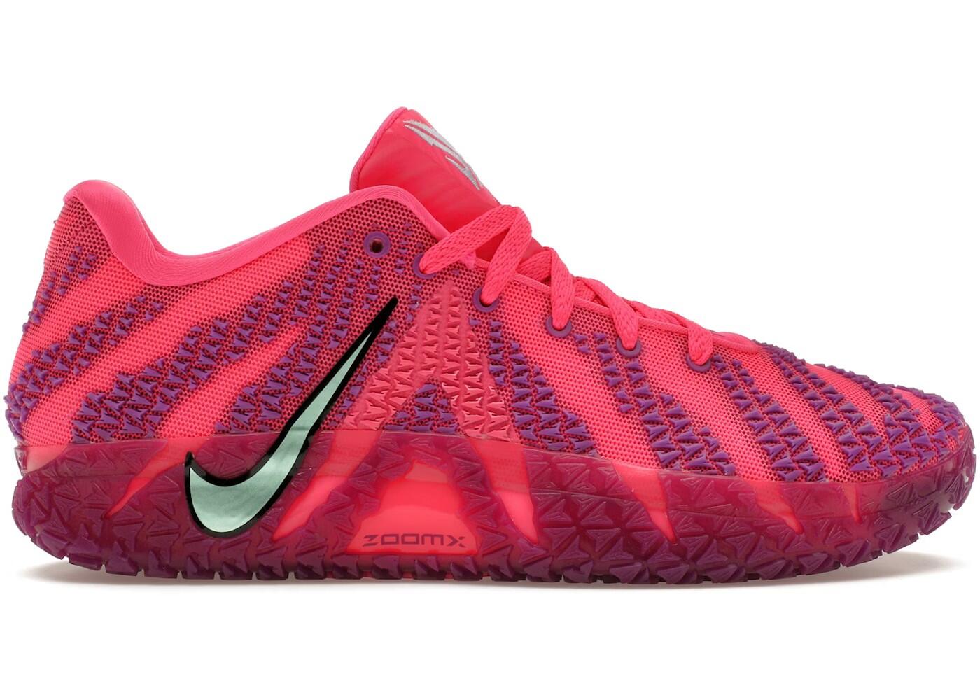 NIKE picture