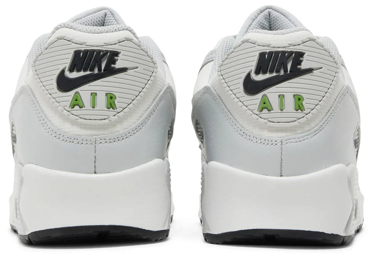 Nike Air Max 90 Gore‑Tex Photon Dust 4/5