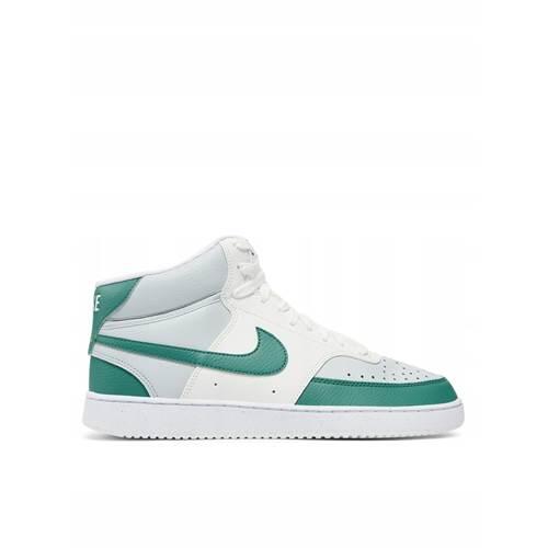 NIKE picture