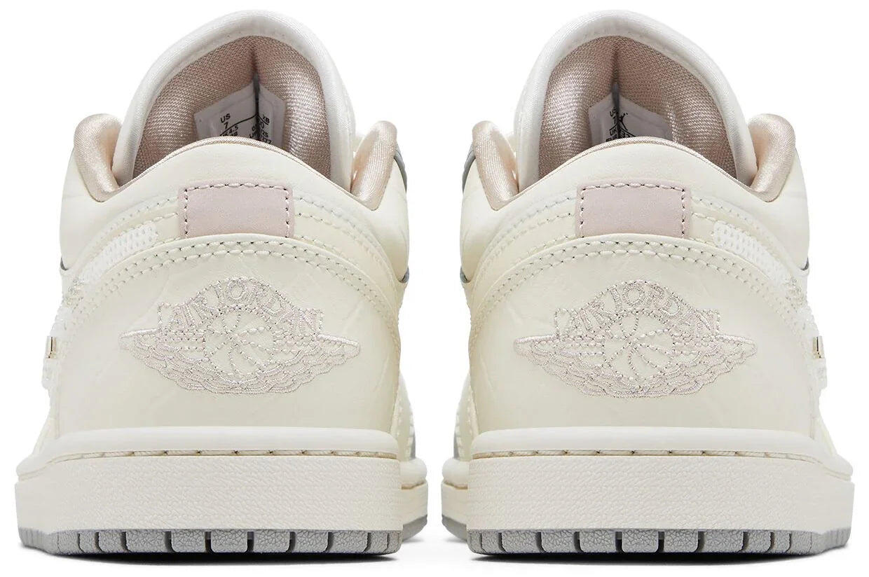 Jordan 1 Low Sail Soft Pearl femme 4/5