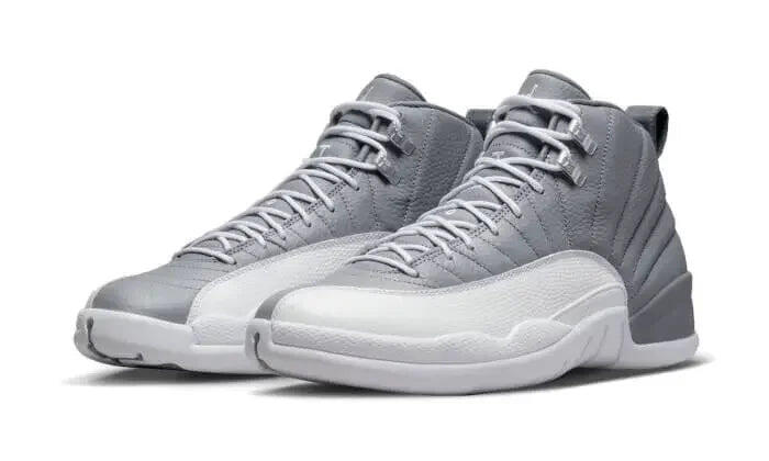 Air Jordan 12 Stealth - Taille : 44 EU 2/3