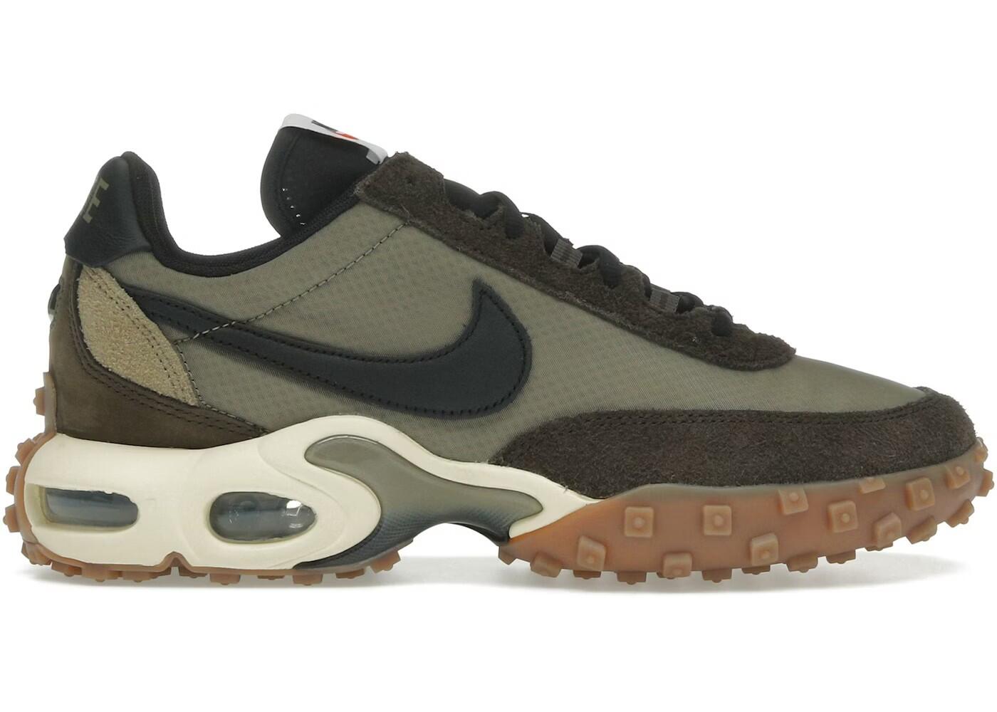 NIKE picture