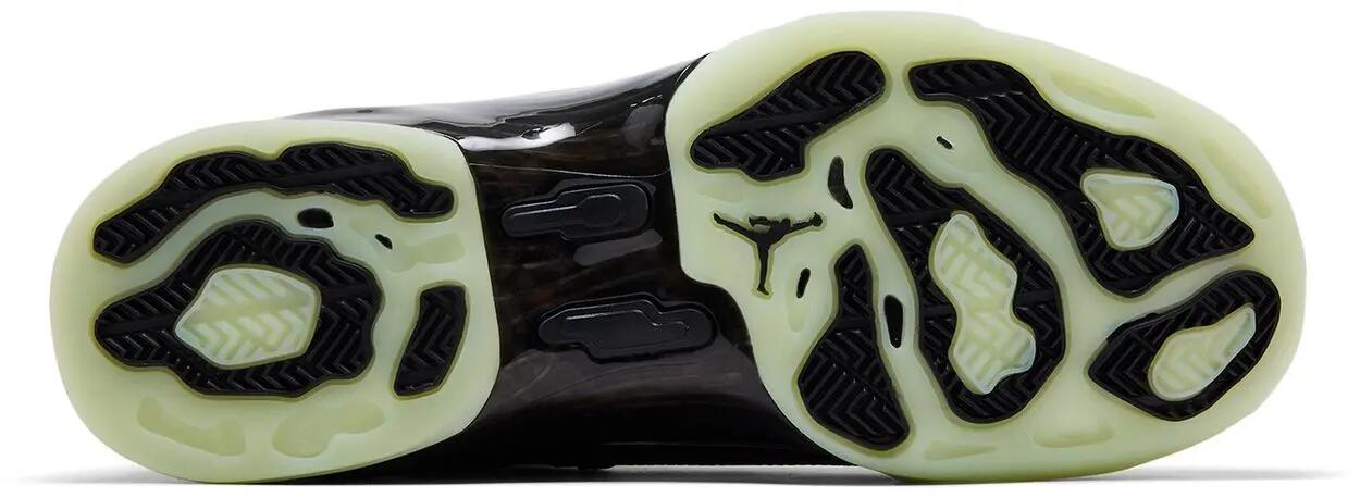 Air Jordan 17 Retro Doernbecher Zach Rumbaugh 3/5