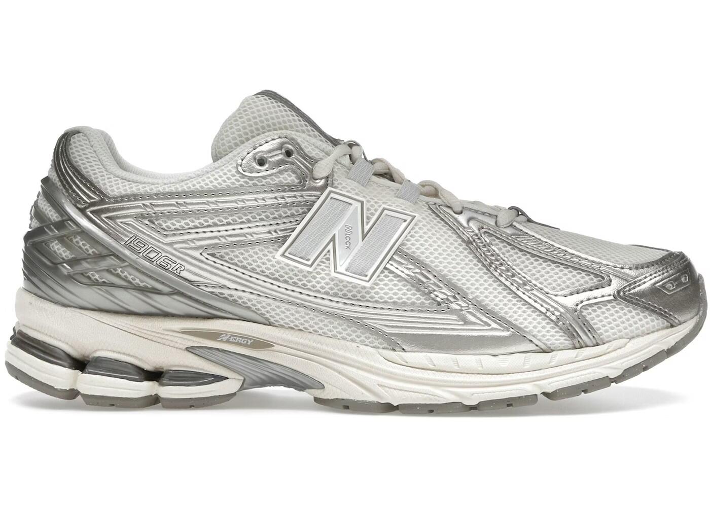 NEW BALANCE picture