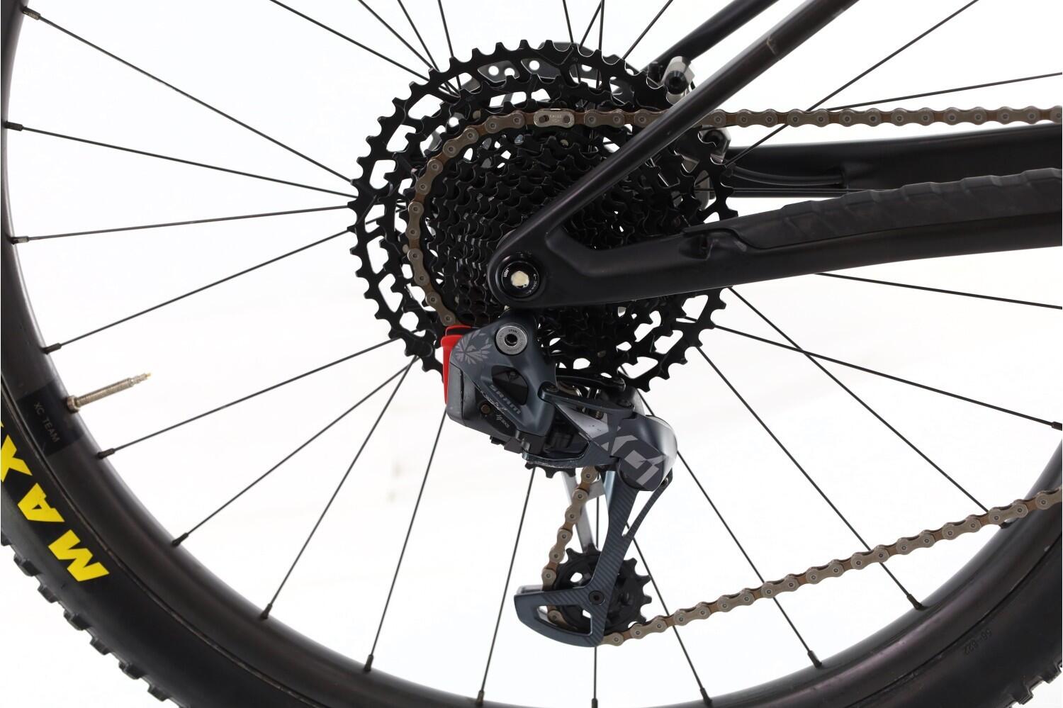 VTT reconditionné ·  Oiz M Pro X01 AXS · Très bon état 3/8