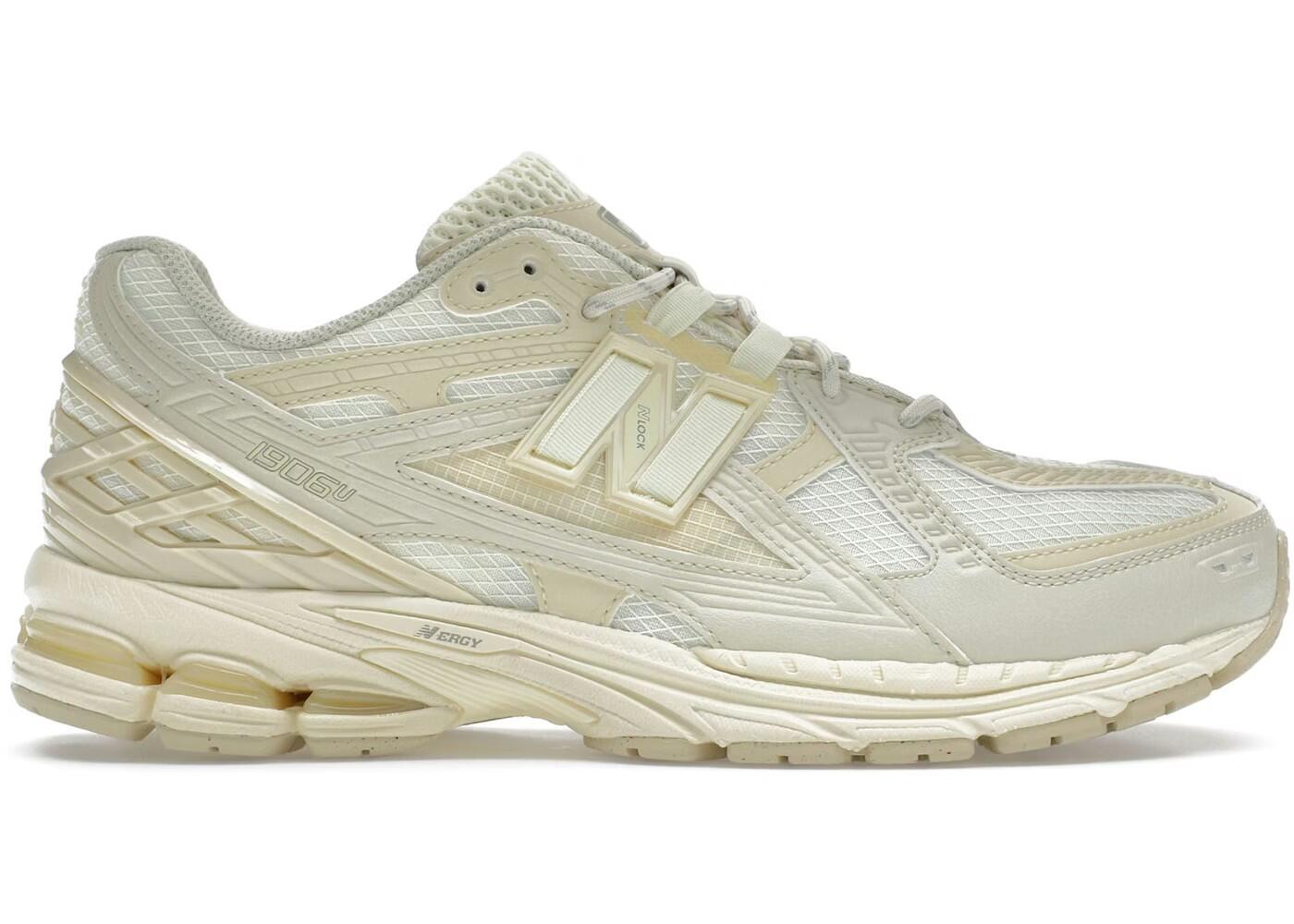 NEW BALANCE picture