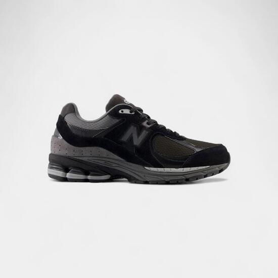 New Balance 2002R Ripstop Black