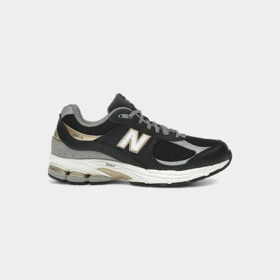 New Balance 2002R Black Sea Salt Gold Metallic