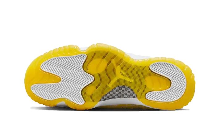 Damskie buty sportowe letnia estetyka WMNS 11 RETRO LOW 3/4