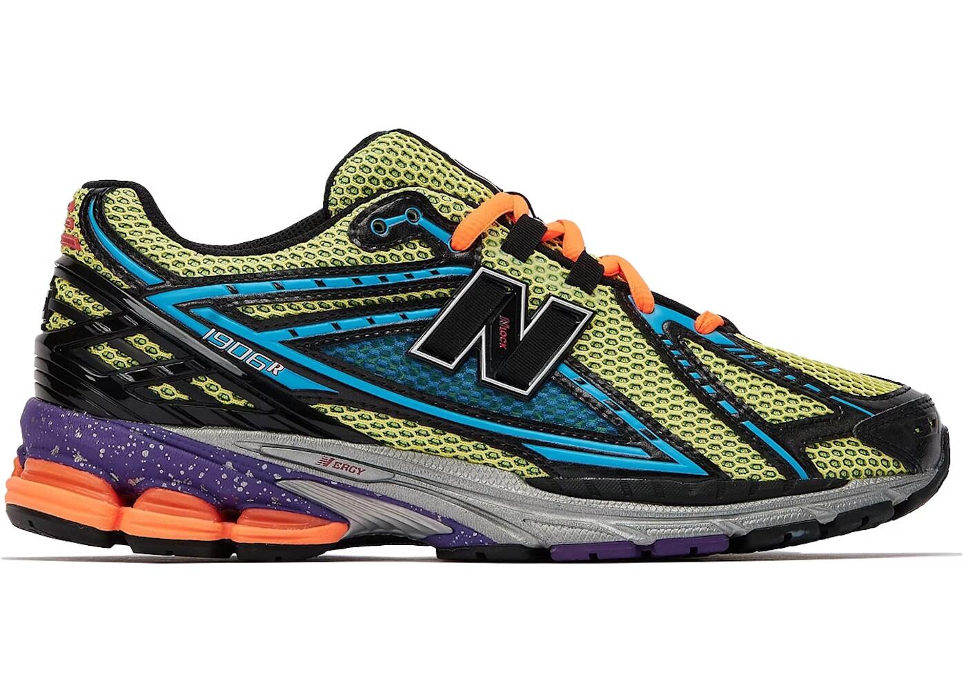 NEW BALANCE picture