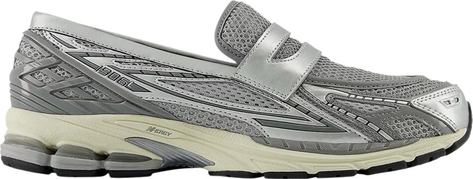 NEW BALANCE picture
