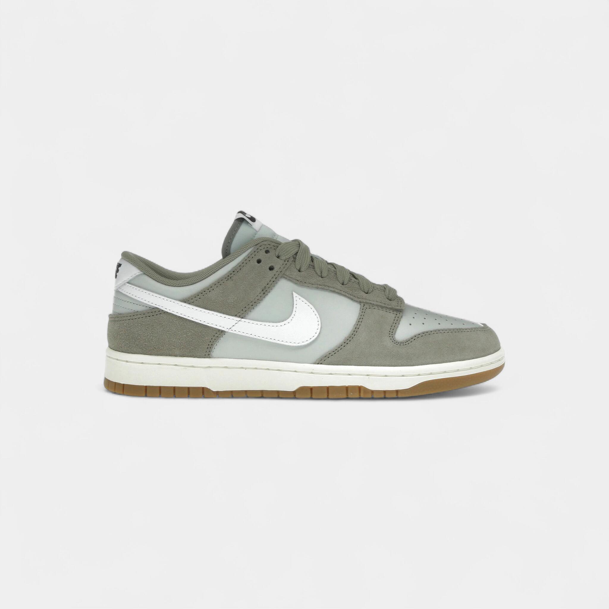 Nike Dunk Low Retro SE Light Silver Light Army Sail White 1/2