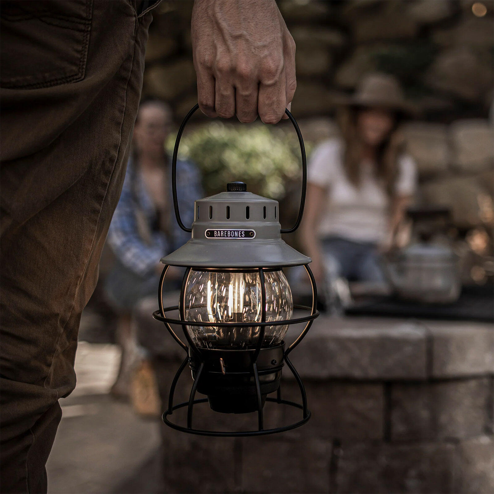 Camping Laterne Railroad Retro Lampe Dimmbar Metall Glas USB Akku LED 6/7