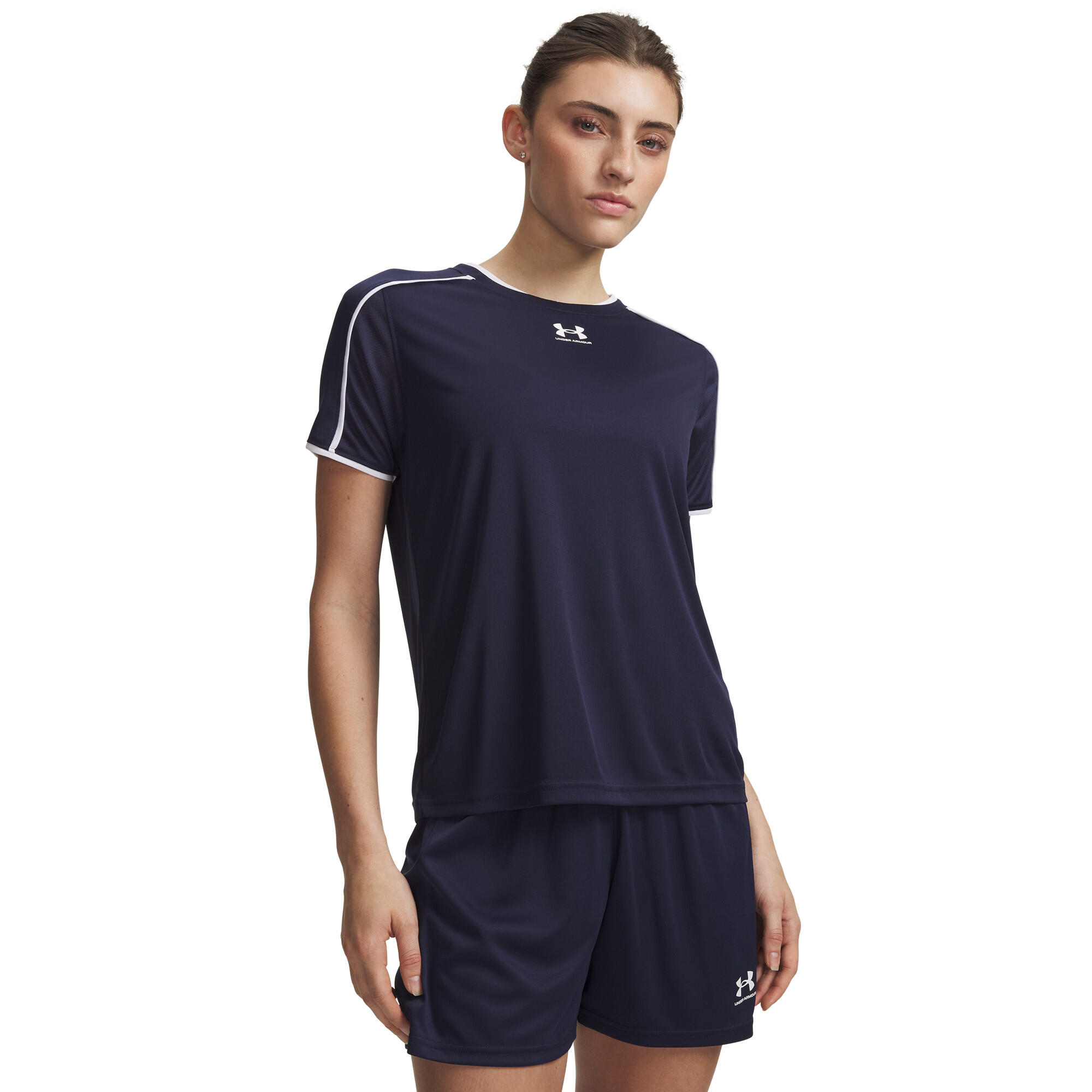 UNDER ARMOUR picture