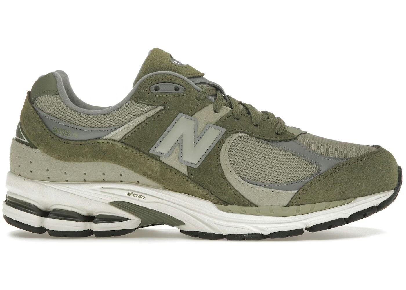 NEW BALANCE picture