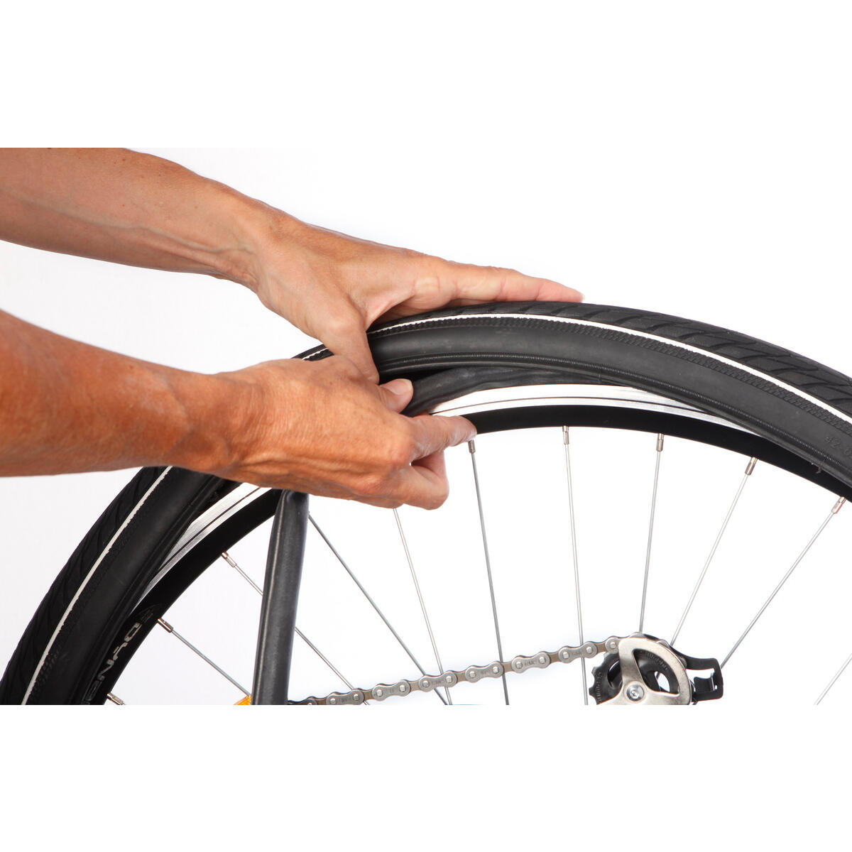 FISCHER Fahrradschlauch 26 schmal DV 3/7