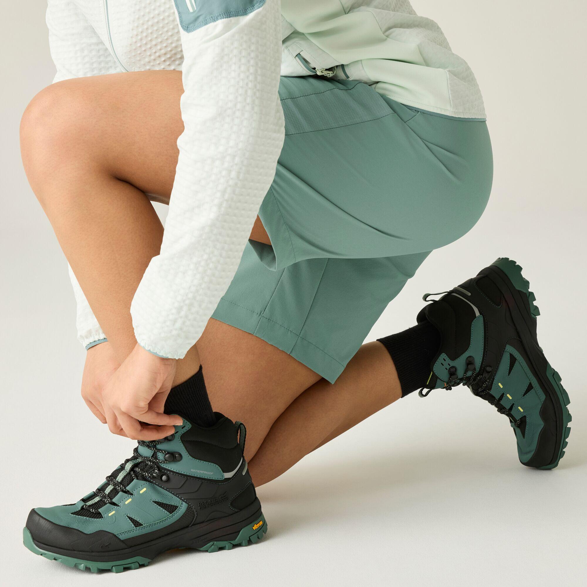 Buty damskie trekkingowe wysokie z membraną Regen Vibram