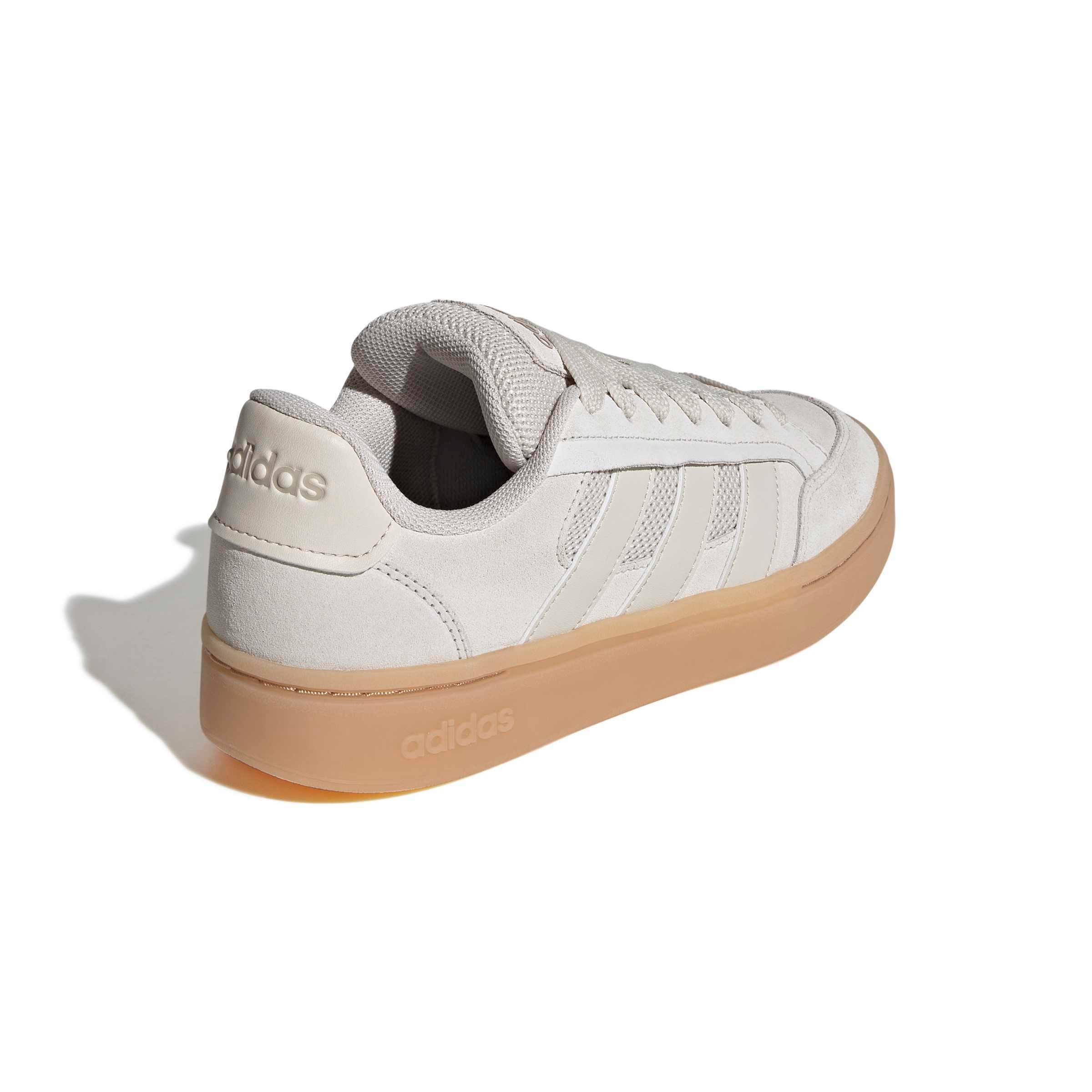 Baskets femme adidas Grand Court Alpha 6/7