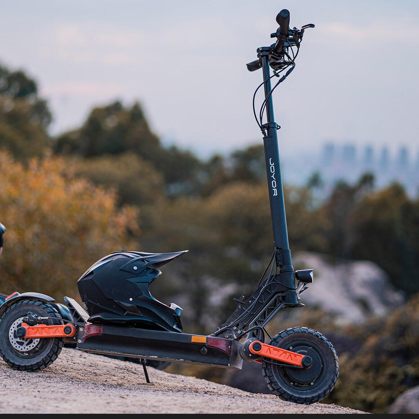 S10-S-Z Scooter électrique pliable Batterie 60V 18Ah Pneus 10" 7/7