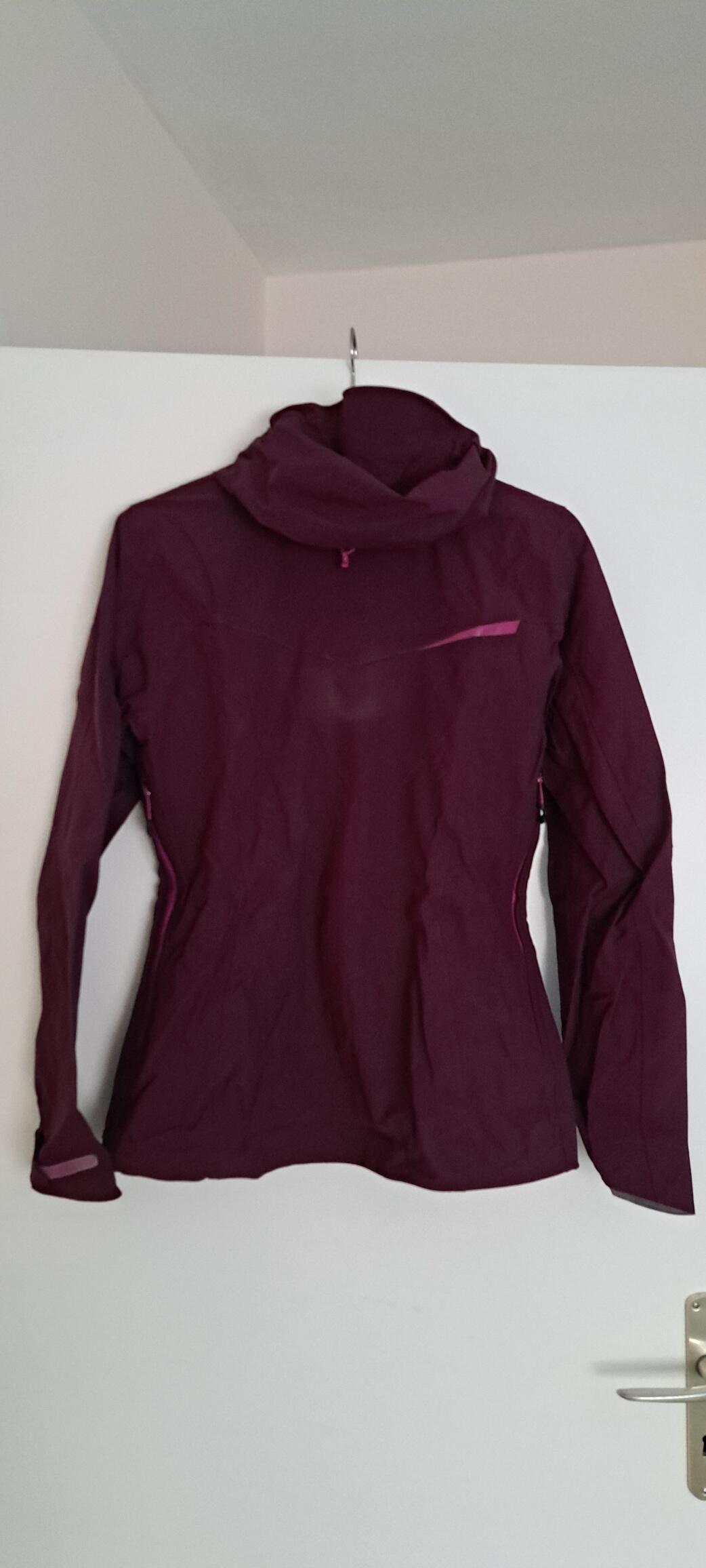 Entre Particuliers - Veste de pluie pour la randonnée (en montagne) 2/2