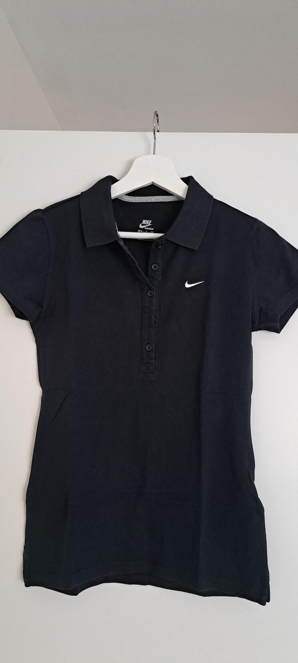 NIKE picture