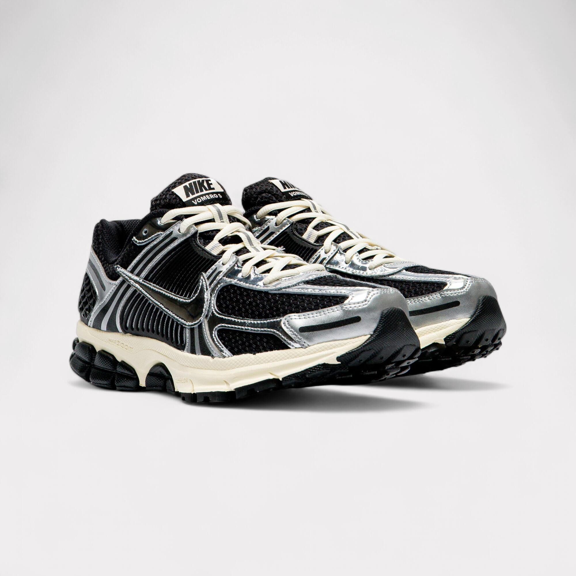 Nike Zoom Vomero 5 - Black Chrome 2/5
