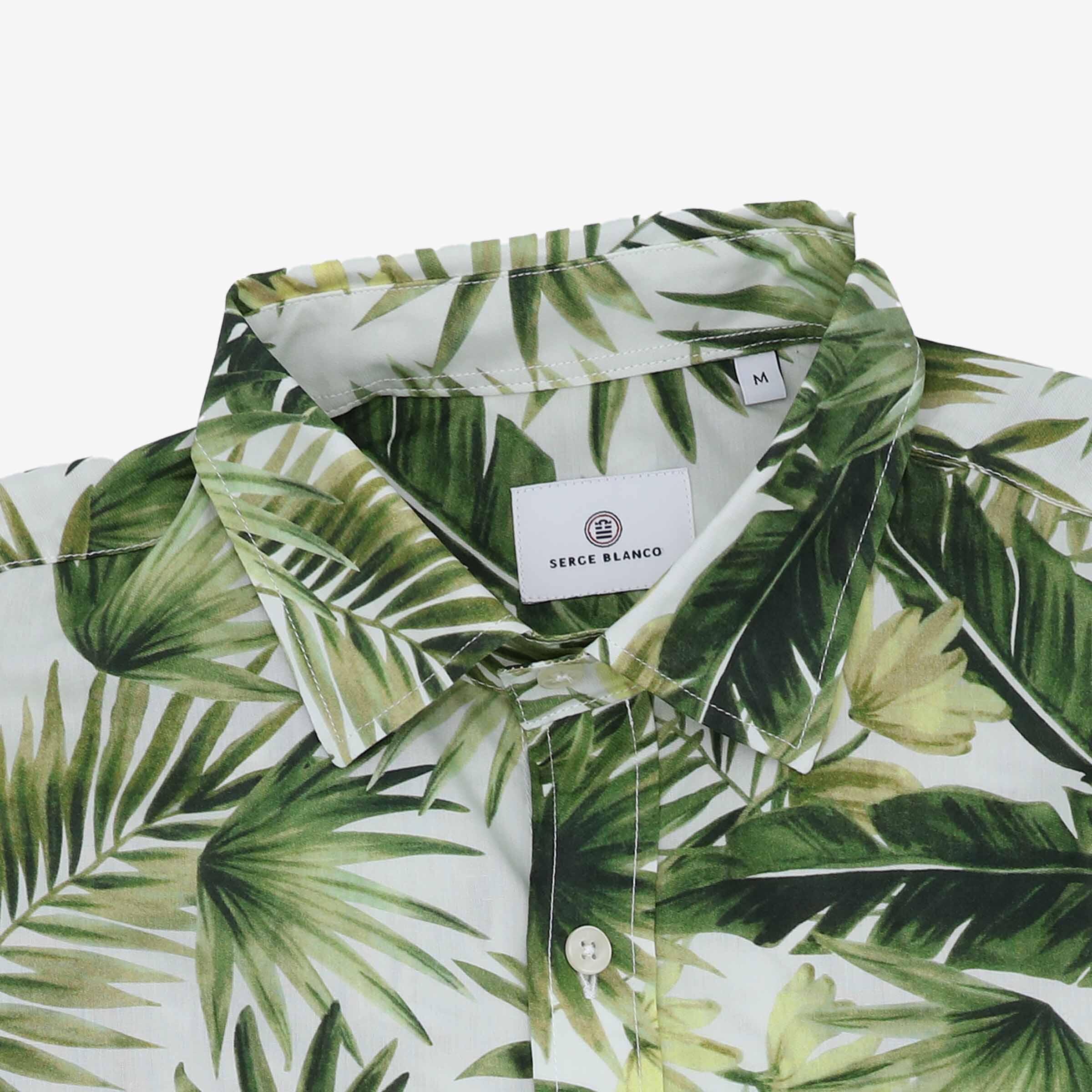 Camicia a maniche lunghe ricamata in cotone verde militare 3/4