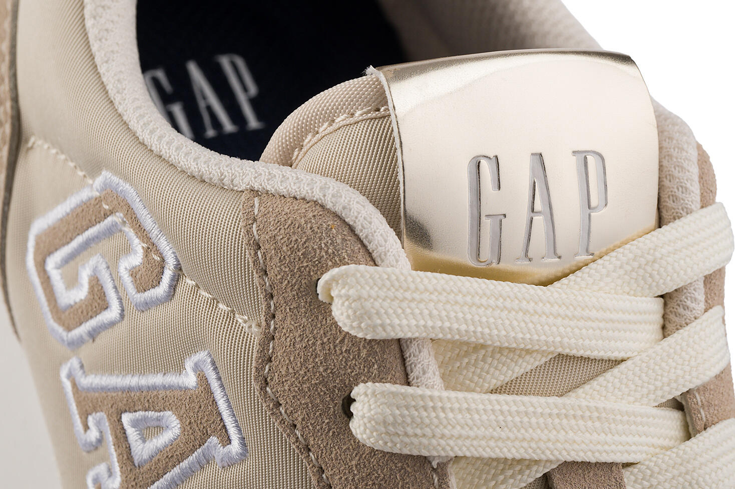 Damskie buty sneakersy sportowe piaskowe GAP NASHVILLE ARCH LOGO 5/7