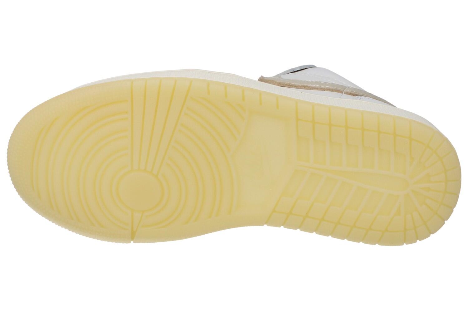 Air Jordan 1 Low SE Metallic Team Gold (Women's) 5/6