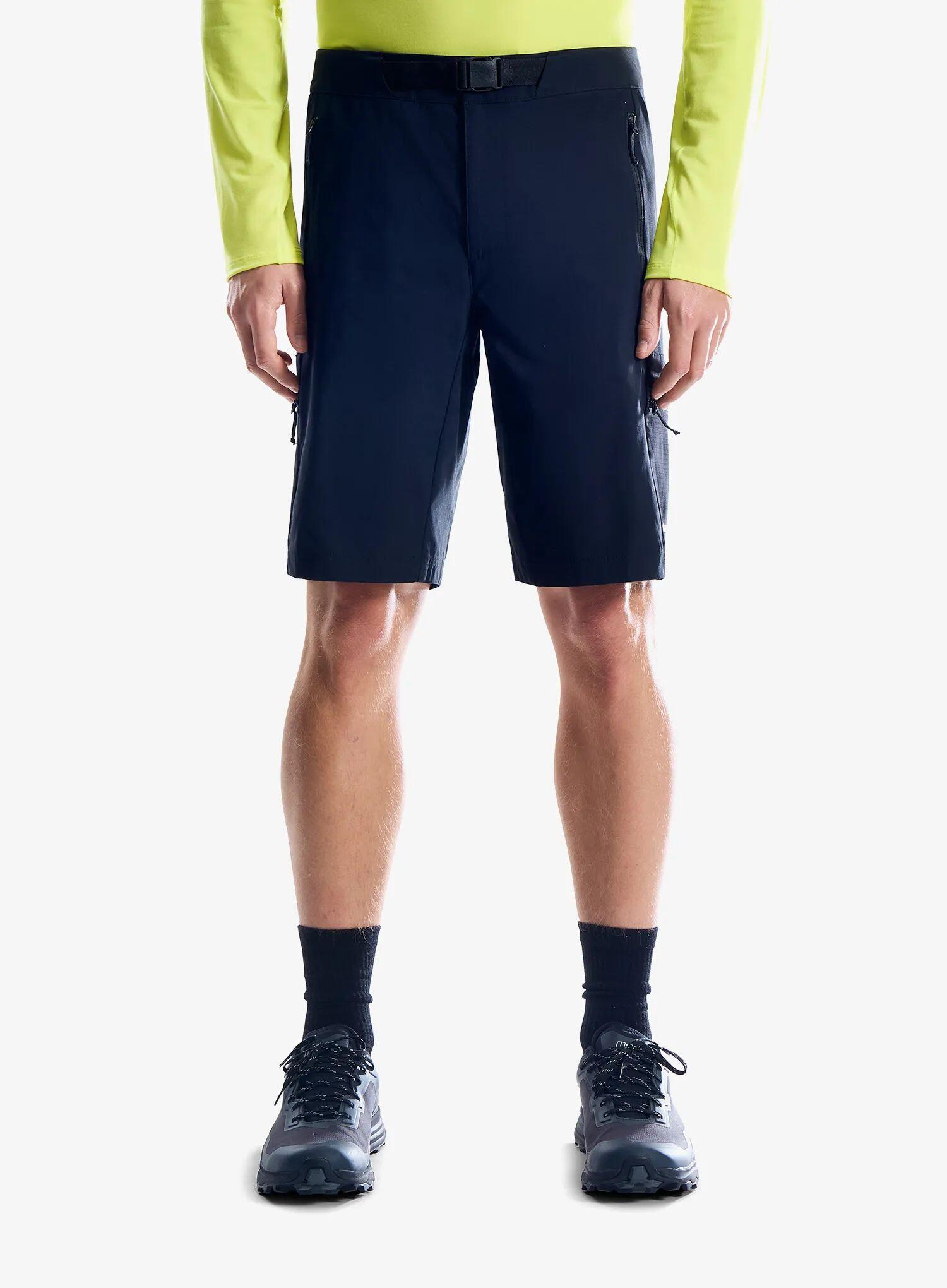BERGHAUS picture